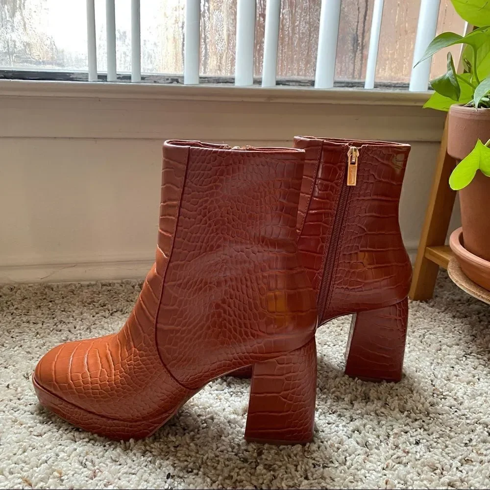 ASOS tan / orange platform boots wide fit size 9